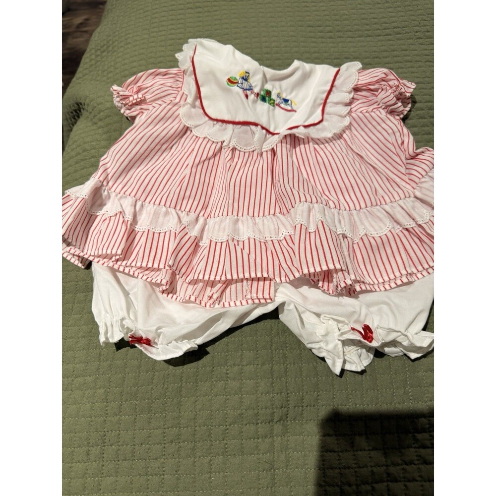 Vtg Bryan Baby Girl 0-3 Months Eyelet Ruffle White / White/ Red Stripes Panty